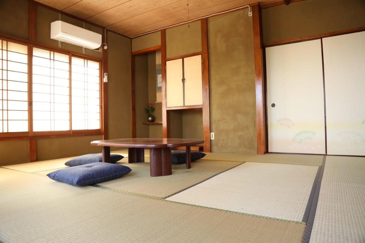 Guesthouse Nishihara Atami  Eksteriør bilde