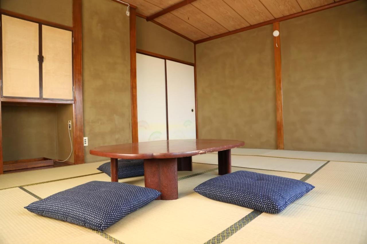 Guesthouse Nishihara Atami  Eksteriør bilde